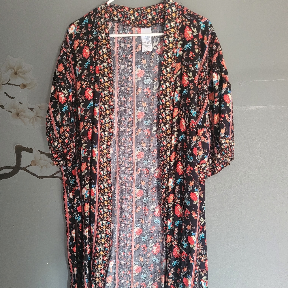 Time and Tru short sleeve kimono duster coat